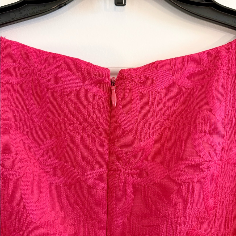 Fuchsia Textured Floral Fit and Flare Dress Size 6 NWT - Picture 6 of 10